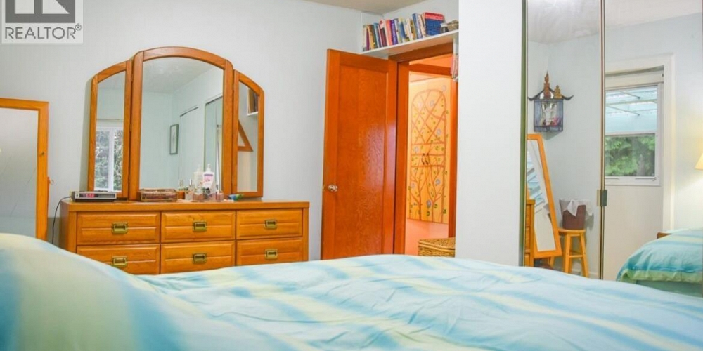 4822 HALLIWELL AVENUE Terrace Photo 19 4822 HALLIWELL AVENUE Terrace Photo 19